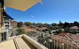 appartement 1 pièce à Menton (06500)